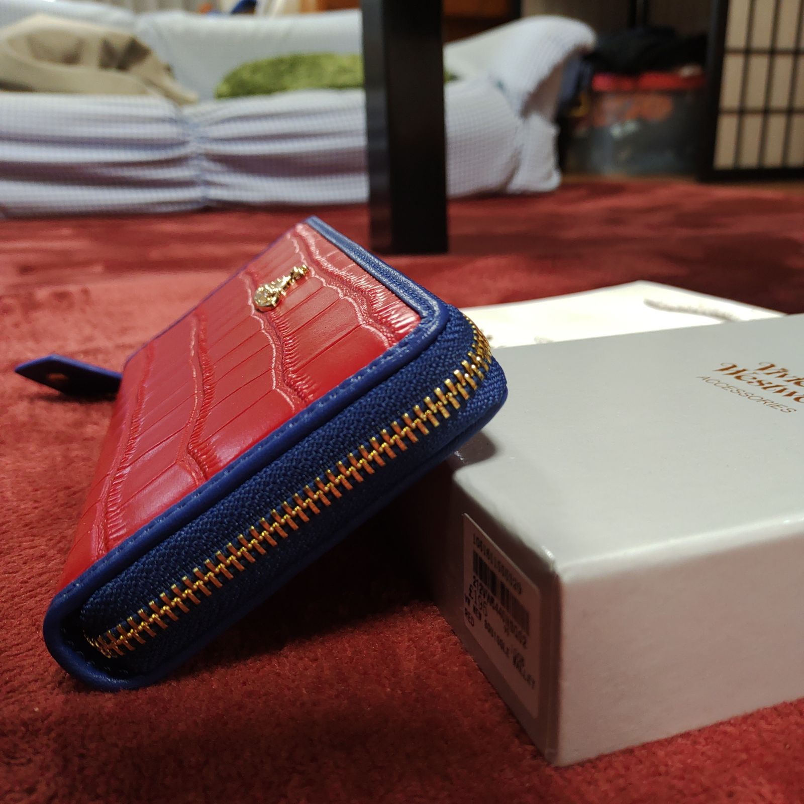 329RED 希少品 ヴィンテージ 誕生日やプレゼント、ご褒美に 
