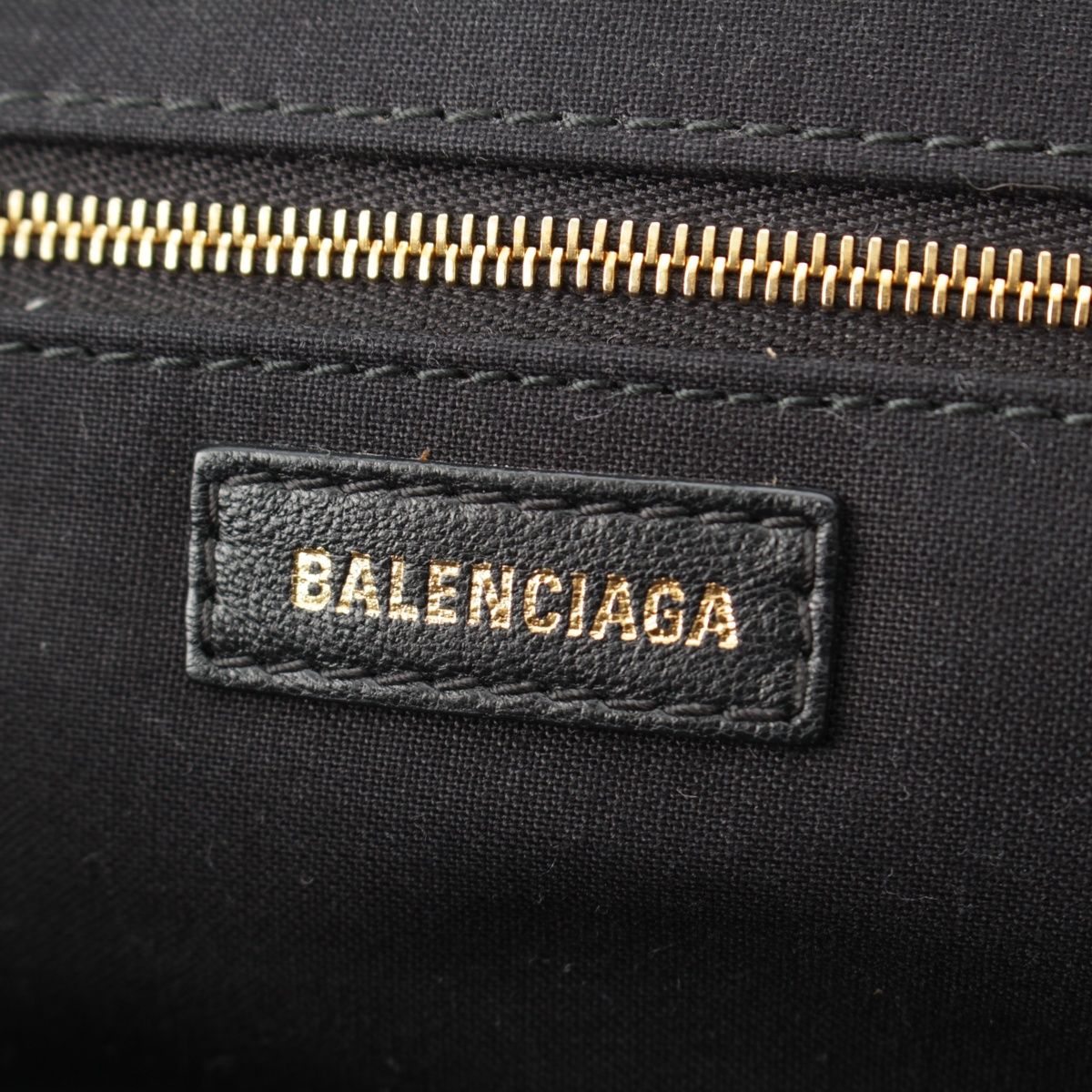 バレンシアガ CLOUD XS レザー ロゴ がま口 2way クラッチ ショルダー  