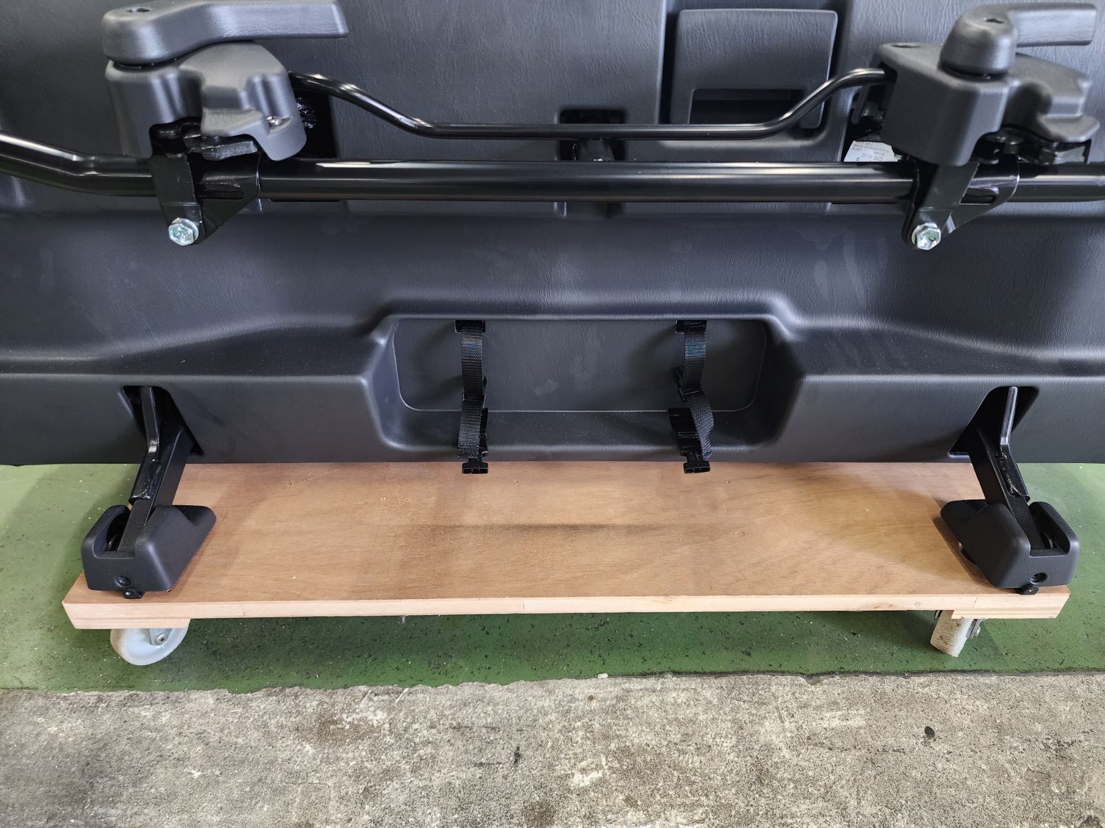 ハイエース スーパーGL用シート