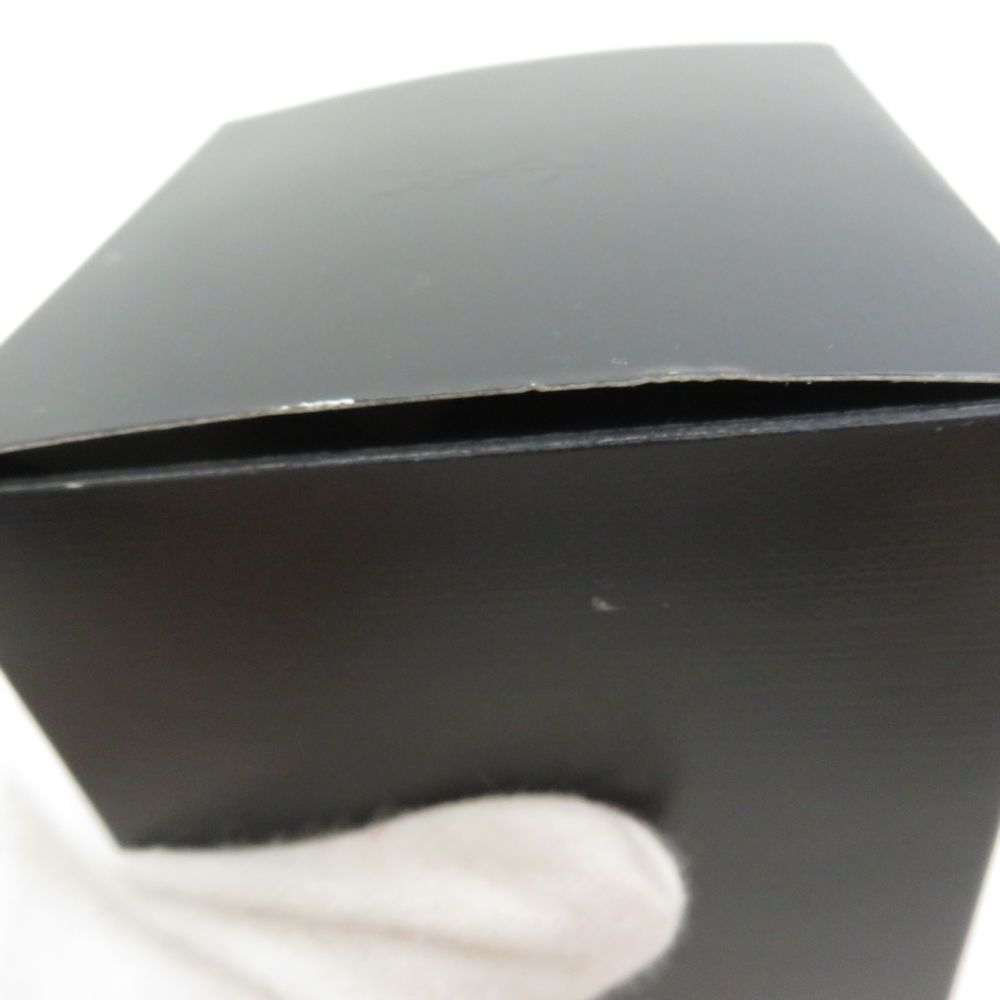 YvesSaintLaurent イヴサンローラン