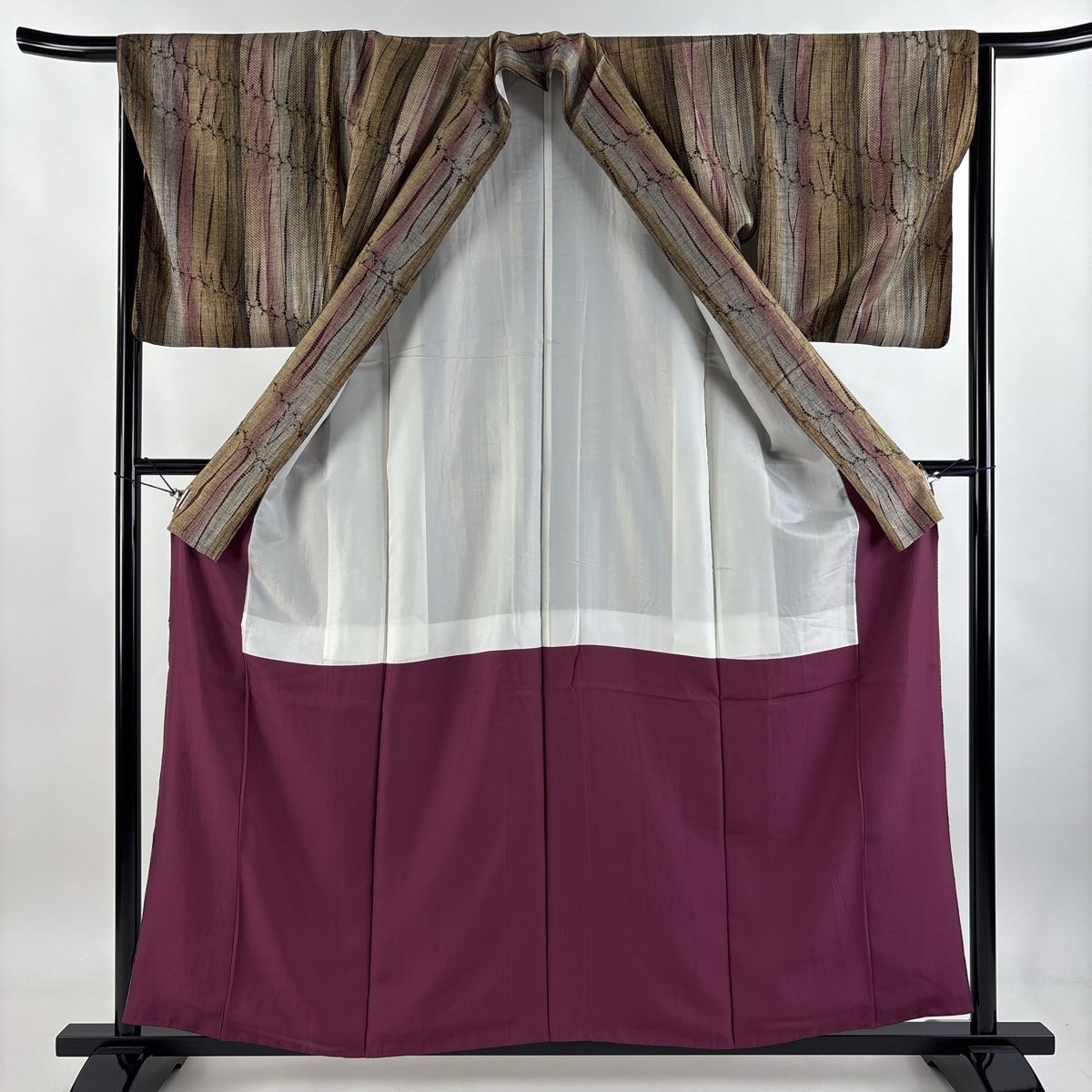 小紋 身丈158.5cm 裄丈65.5cm M 袷 やまと 斜縞 幾何学模様 絞り 茶色 正絹 秀品 WWW_OLIVIERBERNSTEIN_COM