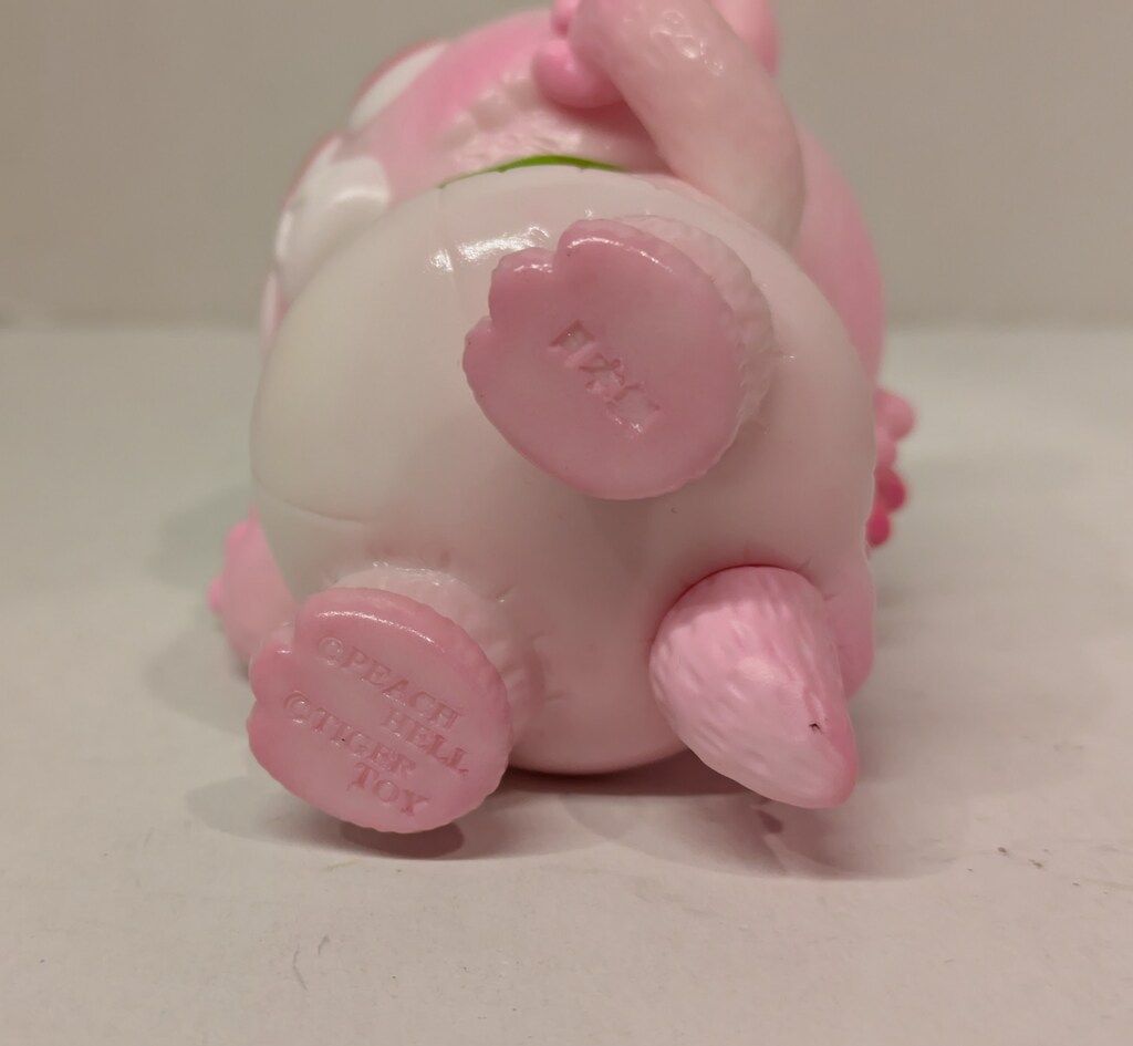 ART JUNKIE ちびクマラ パンダカラー　桜カラー　2体セット　ソフビ ART JUNKIE ちびクマラ パンダカラー 桜カラー 2体セット ソフビ