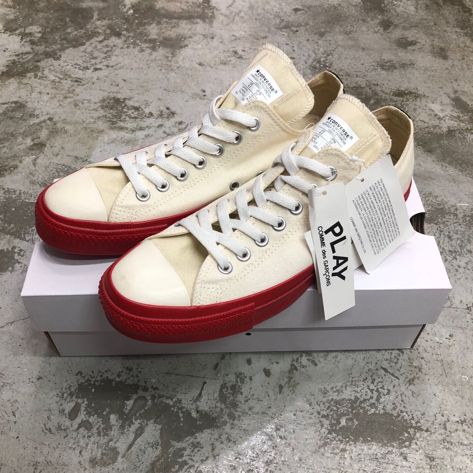 新品 PLAY COMME des GARCONS PLAY CONVERSE CHUCK TAYLOR コラボ 