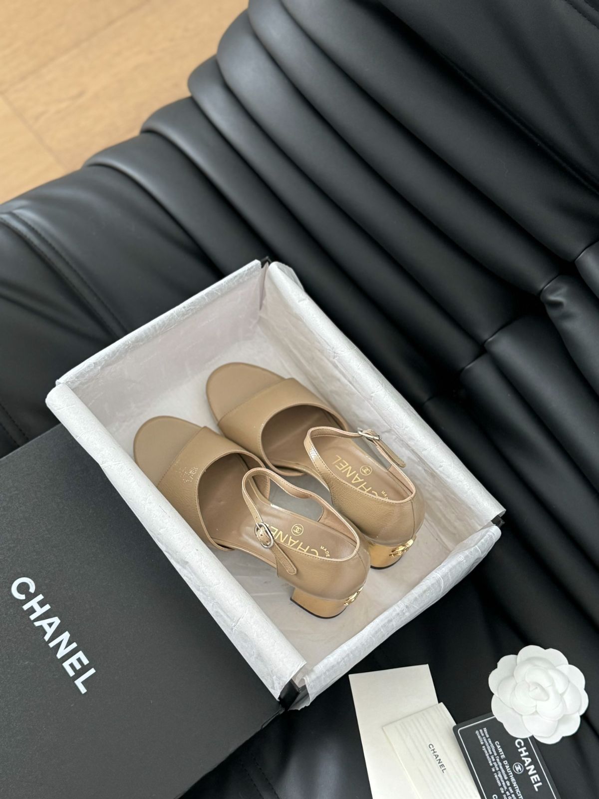 【贅沢パールで高級感たっぷり】★CHANEL★サンダル★残り僅か Chanel 24P サンダル02-2 - メルカリ