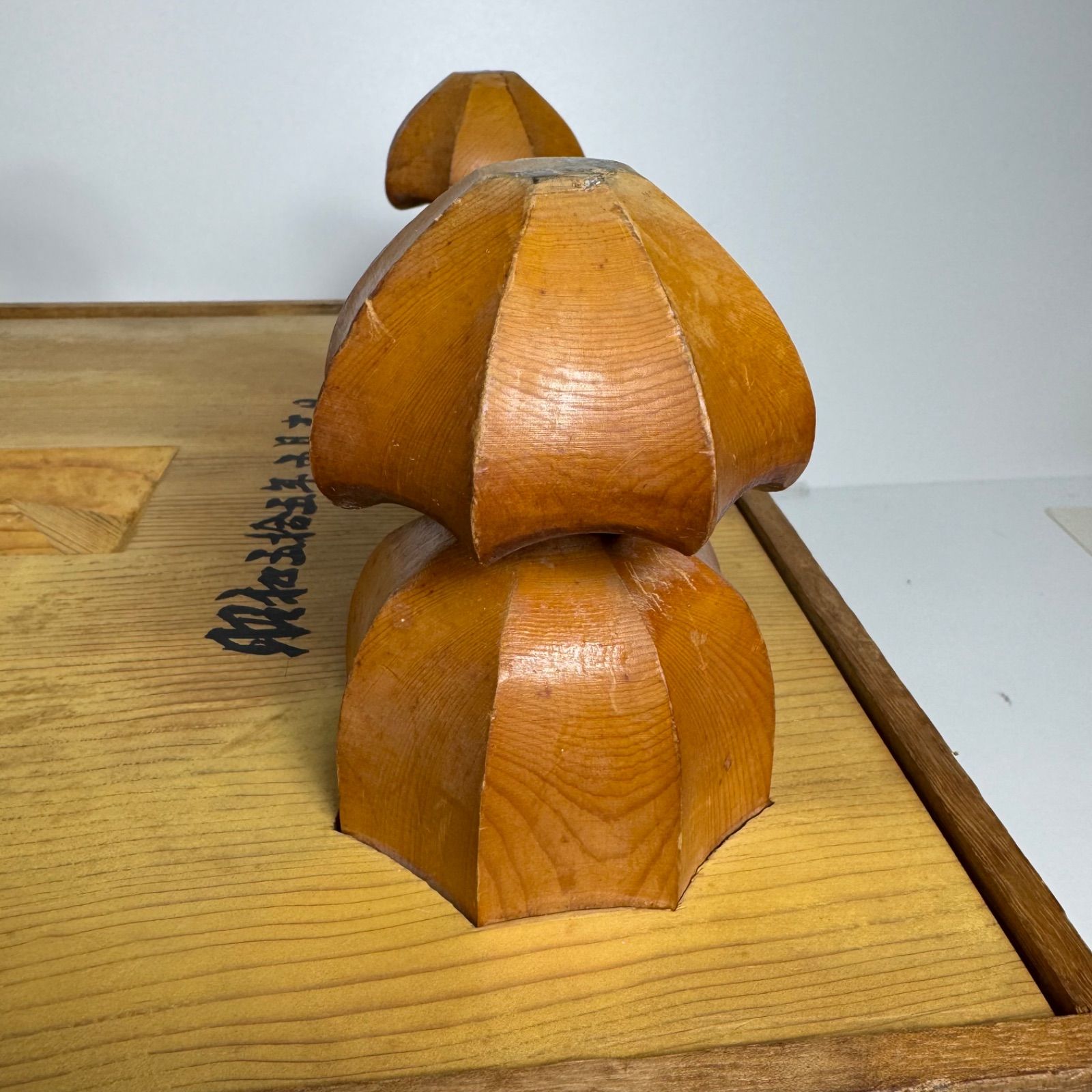 本榧碁盤　足付きヘソあり 本榧碁盤 足付きヘソあり 囲碁 足付碁盤】貴重 綺麗 極厚 5 ・