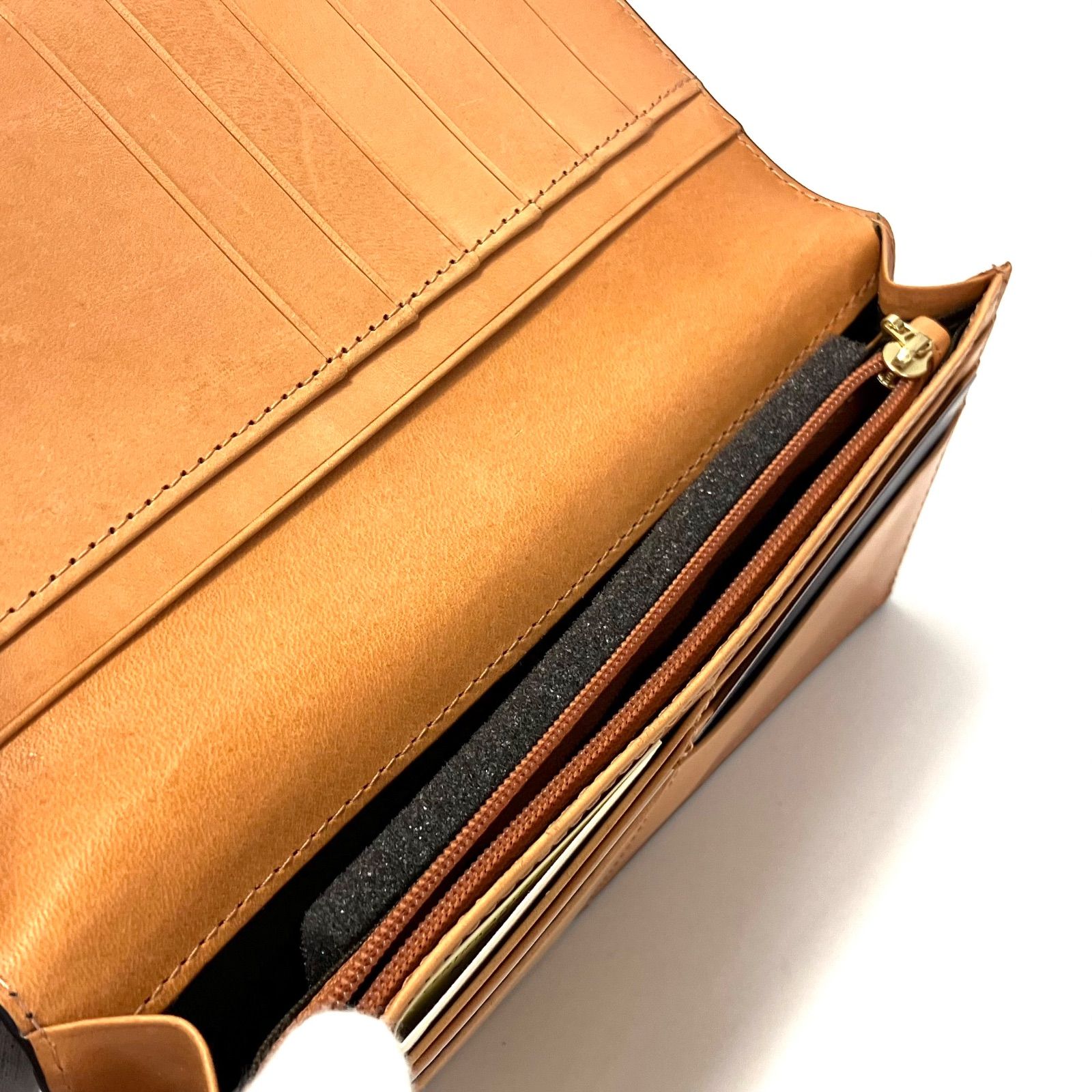 09357】 ROCADO italy SHELL CORDOVAN コードバン レザー 長財布