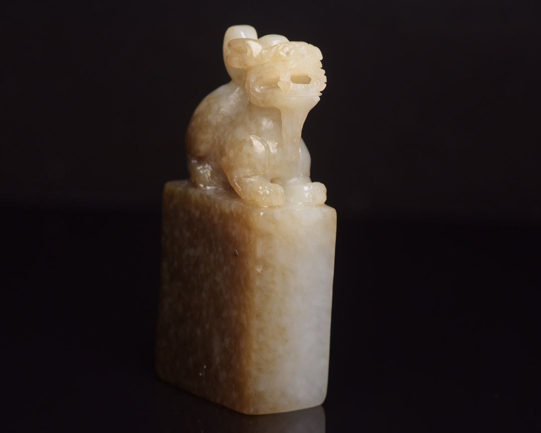 和田玉細密彫 沁色自然