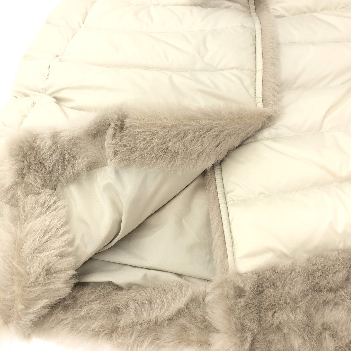 EMMETI エンメティ ダウンコート サイズ:38 ホワイトベージュ  