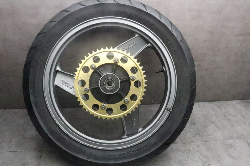 カワサキ GPZ900R 純正Rホイール 18×3.50 タイヤ 02年14週