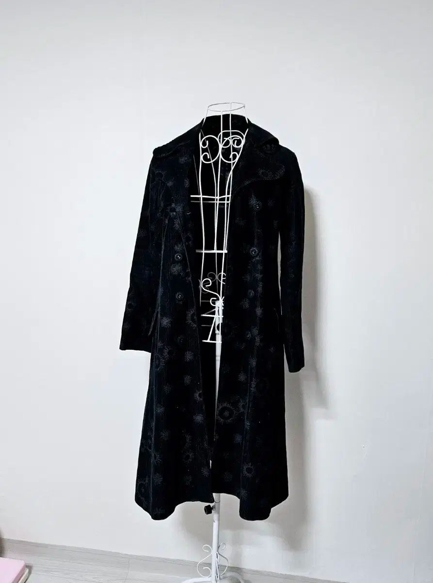 フランスブランド コーデュロイ ブラック トレンチ ロング コート GULLKHAN_COM