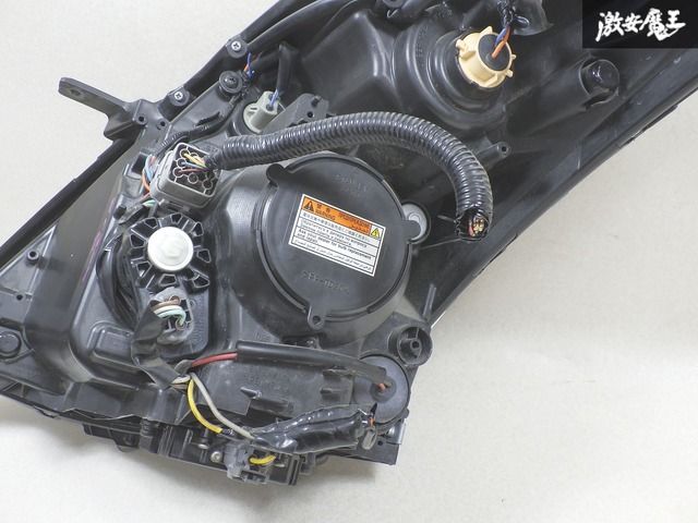 SUZUKI スズキ 純正 ZC32S スイフトスポーツ 前期 HID 右 右側