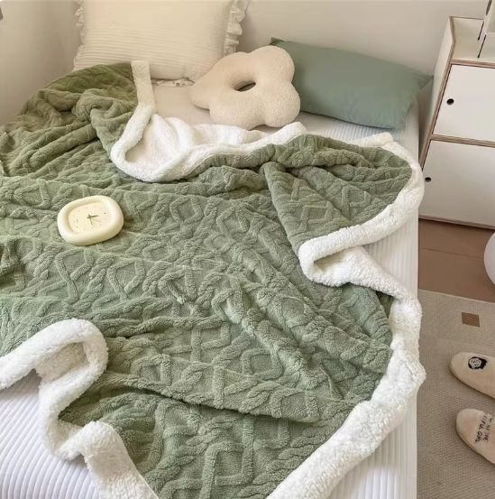 抹茶色ニットブランケット毛 ベッドブランケット ソファブランケット ブランケット 秋冬 シンプル 両面 フリース リバーシブル フランネル 厚手 もこもこ ふわふわ 洗える