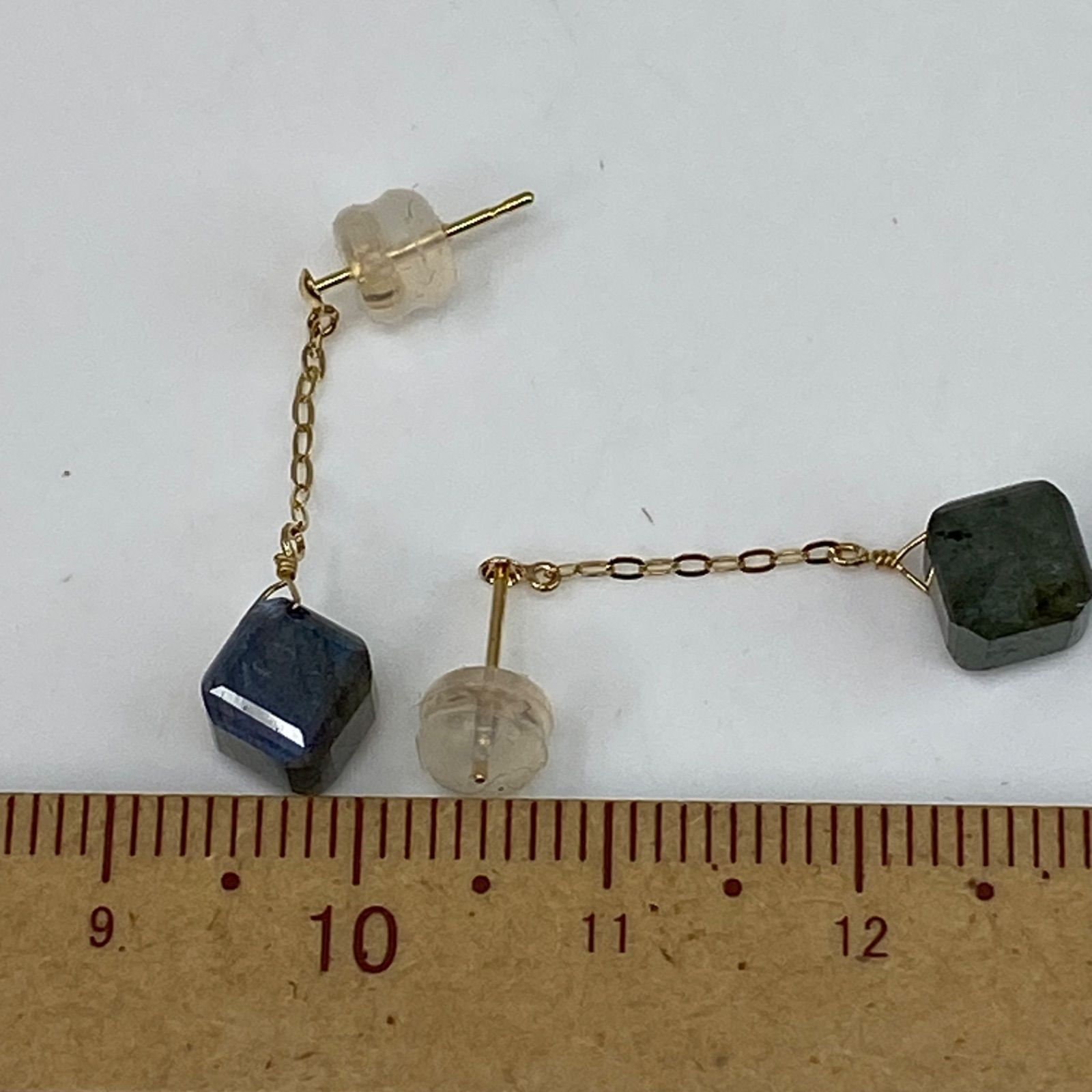 k18YG AU750 18金 天然ラブラドライト イエローゴールドピアス