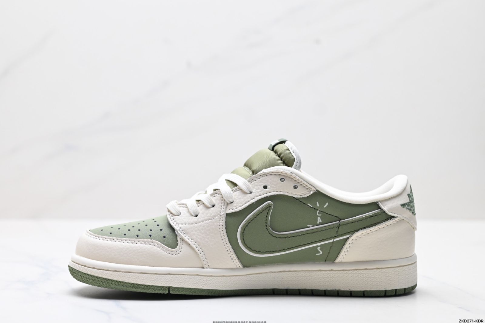 全新未使用Nike AJ1 逆スウッシュ TS x AJ1 リバースモカ XS2024