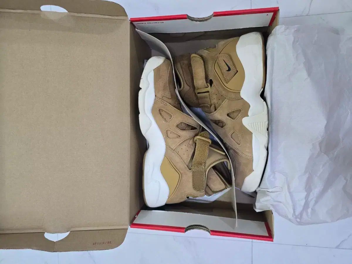 265 NIKE アンリミテッド FLAX テンジャン