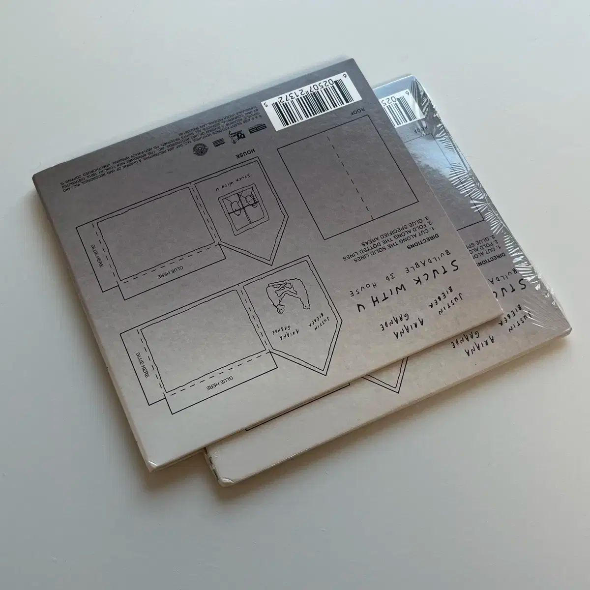 当日出荷 アリアナ グランデ ジャスティン ビーバー サイン CD 未開封 USTAUSTRALIA_COM_AU