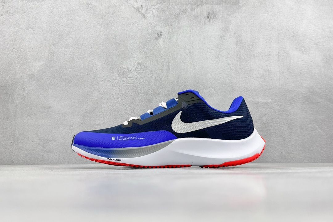 新品 NIKE AIR Zoom RIVAL Fly 3. スニーカー メンズ 並行輸入品