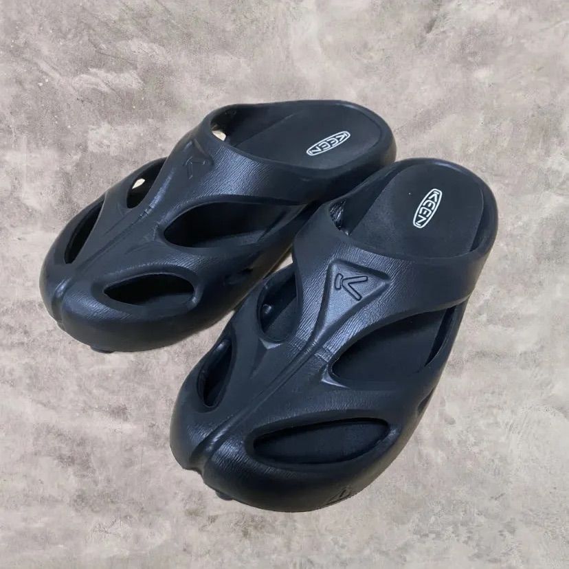 KEEN SHANTI キーン シャンティ 27cm ブラック（KEEN サンダル