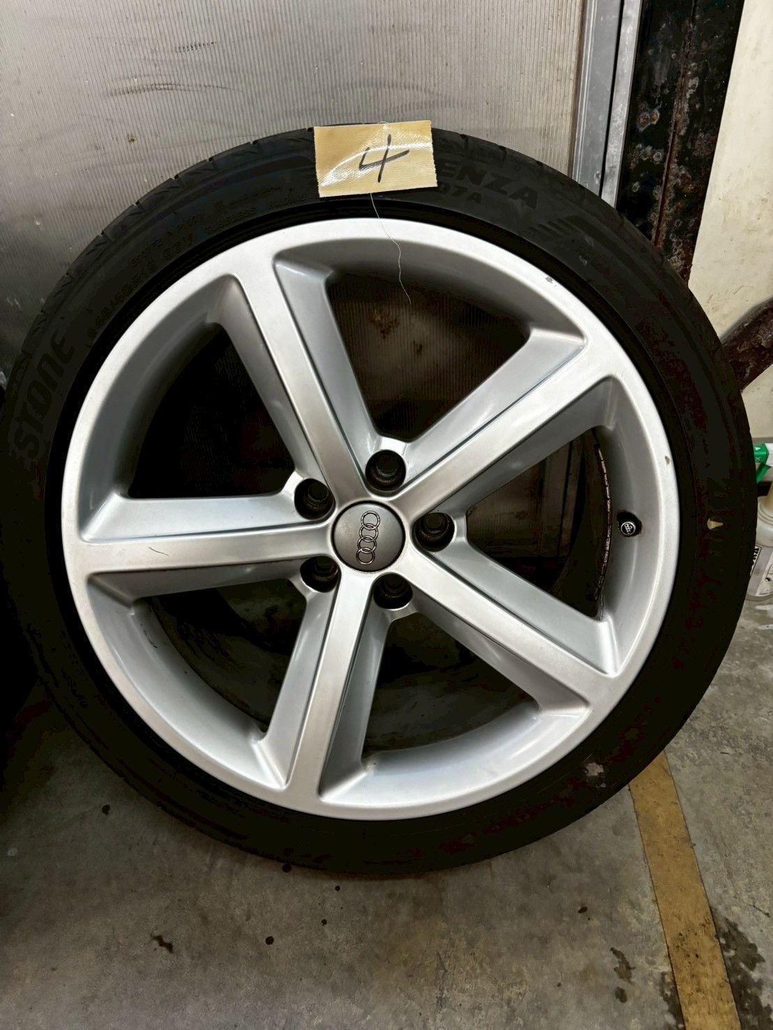 アウディ TTクーペ