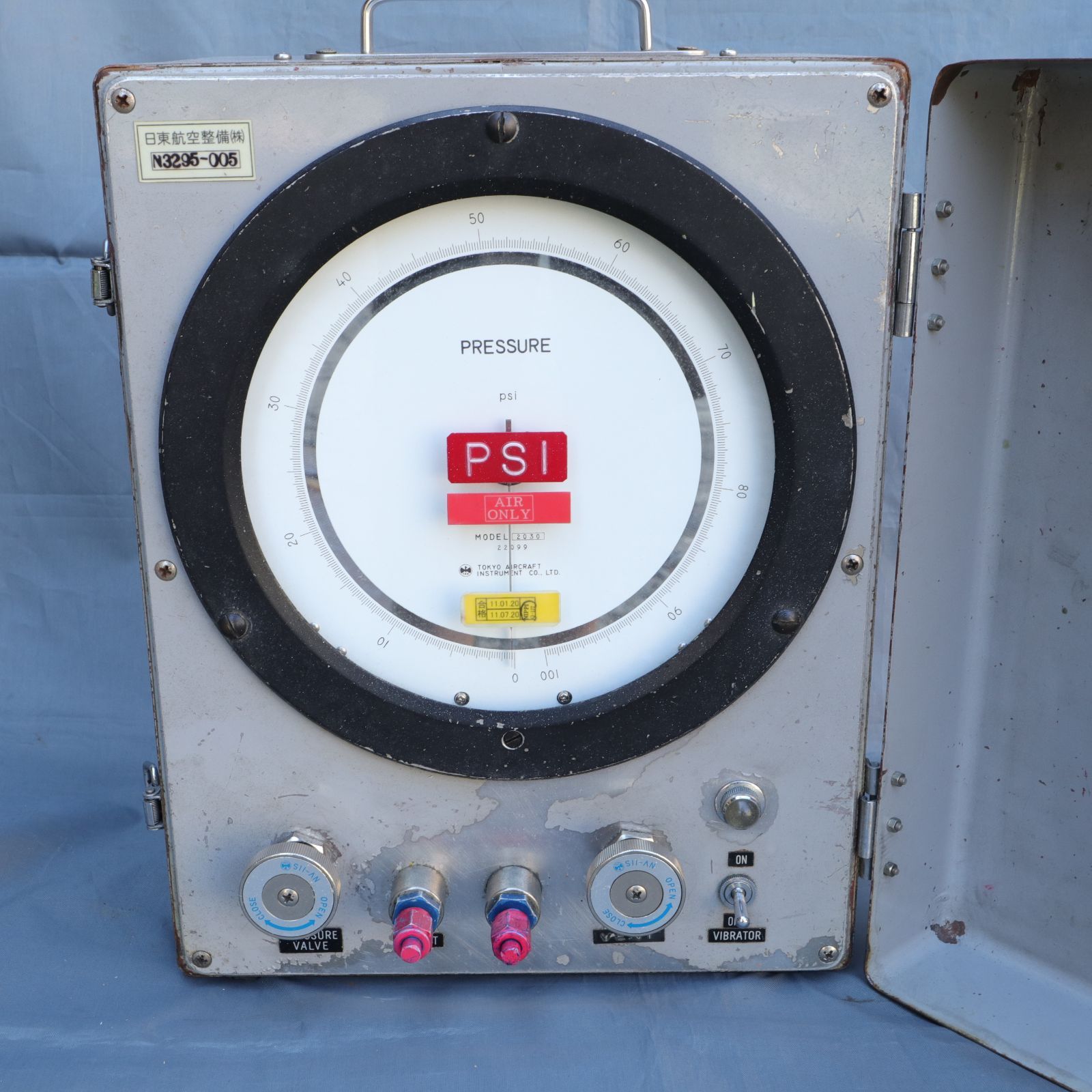 0117 東京航空計器 MODEL 2030 絶対圧力計 計測器 絶対圧力 30万円