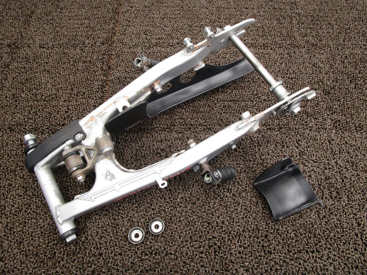 XL200R スイングアーム チェーンカバー ステップ □A6006 リンク リアアクスルシャフト MD06 ホンダ MD06E キャブ車