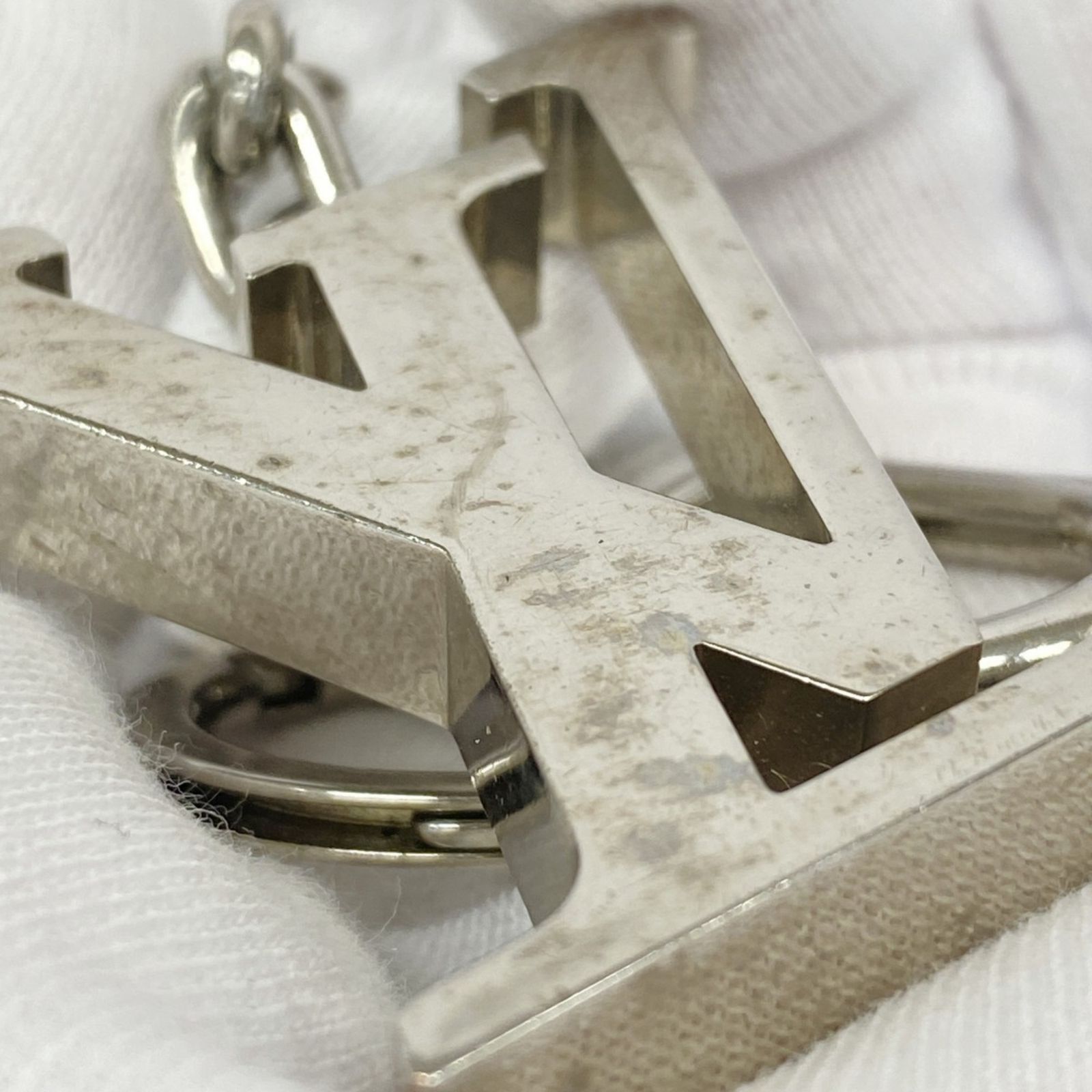 ルイヴィトン LOUIS VUITTON キーリング ポルトクレ イニシャルLV