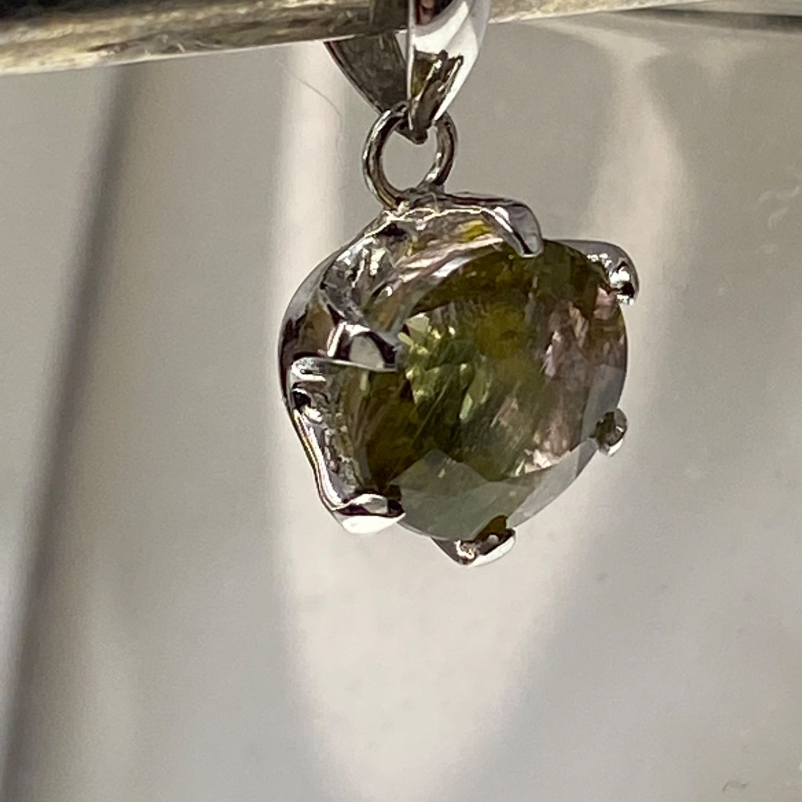 pt900 天然バイカラートルマリン（コンゴ産） 0.99ct - メルカリ