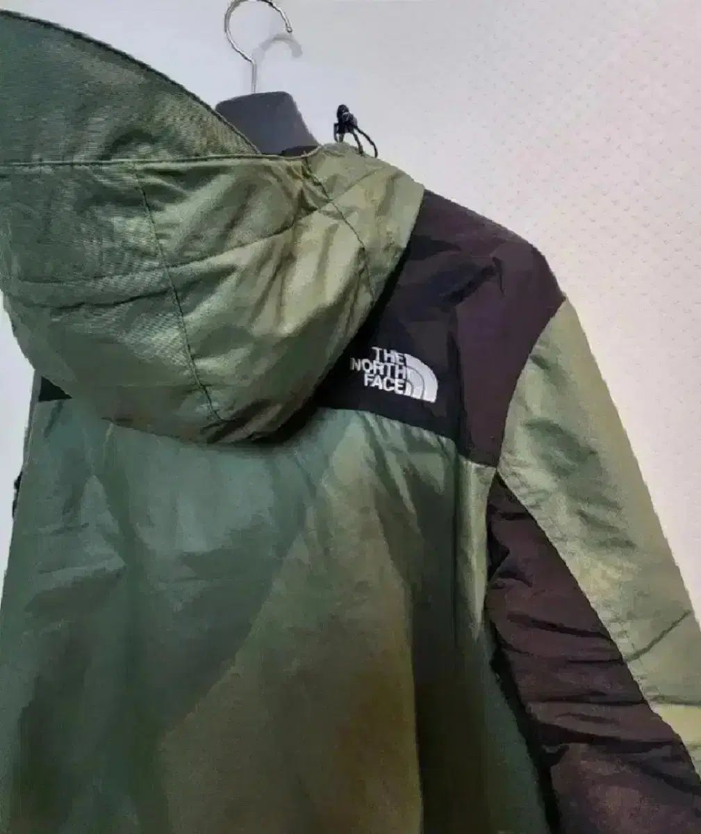 NORTH FACE