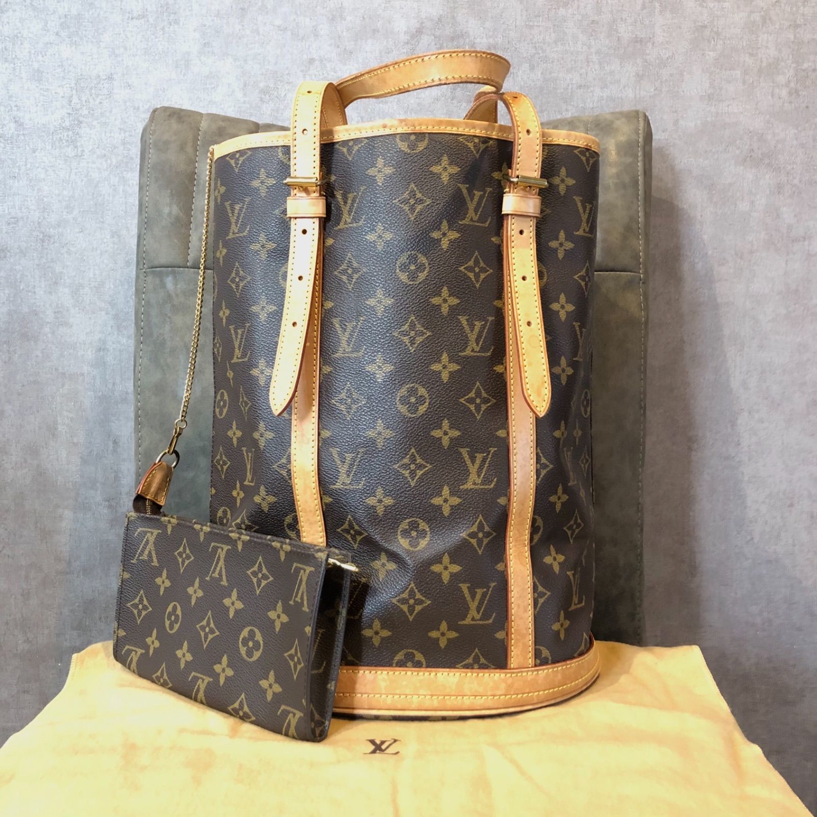 LV モノグラム バケットGM モノグラム トート ショルダー M42236 - メルカリ