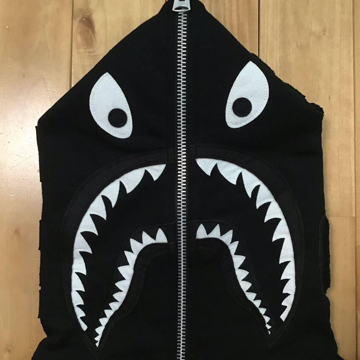 ☆激レア☆ BOUNTY HUNTER × BAPE shark full zip hoodie M