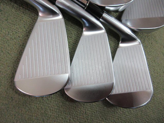 いつきあお 9479]アイアンセット ダンロップ スリクソンZXi5/NSPRO950GHneo