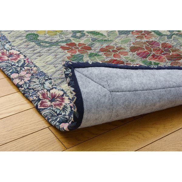 〔リビング ダイニング〕