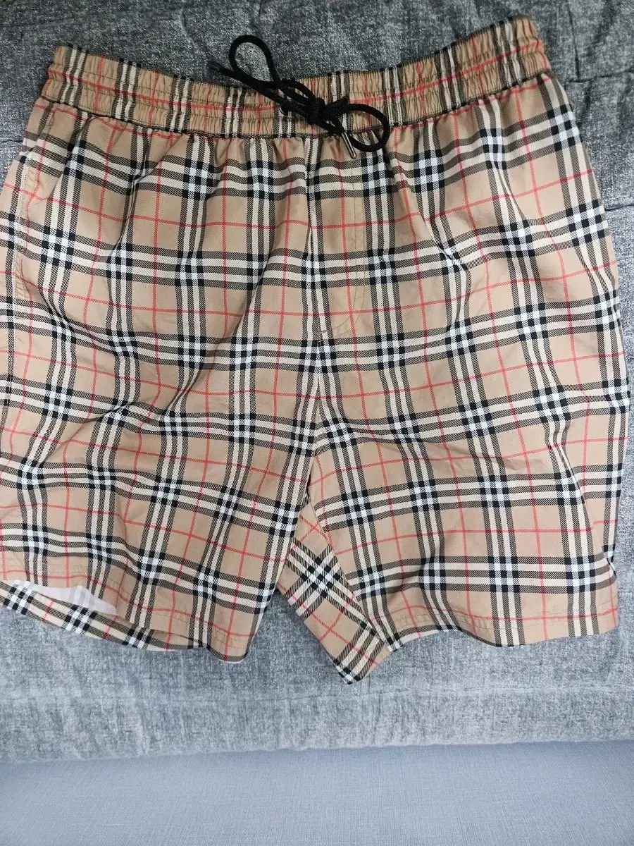 BURBERRY バーバリー スイムパンツ m