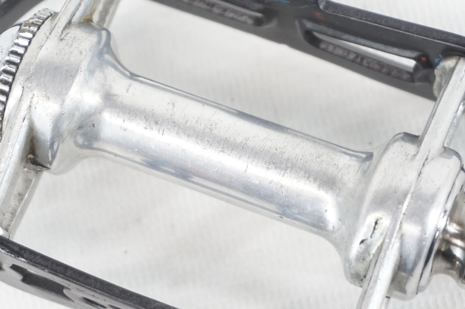 フラットペダル