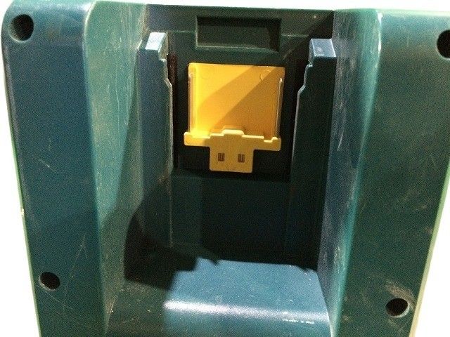 比較的 makita マキタ 14.4V 18V 充電式産業扇 CF300D ACアダプタ付 送風機 扇風機 充電式ファン 電動工具112942 WWW_KANDAIZUMI_COM