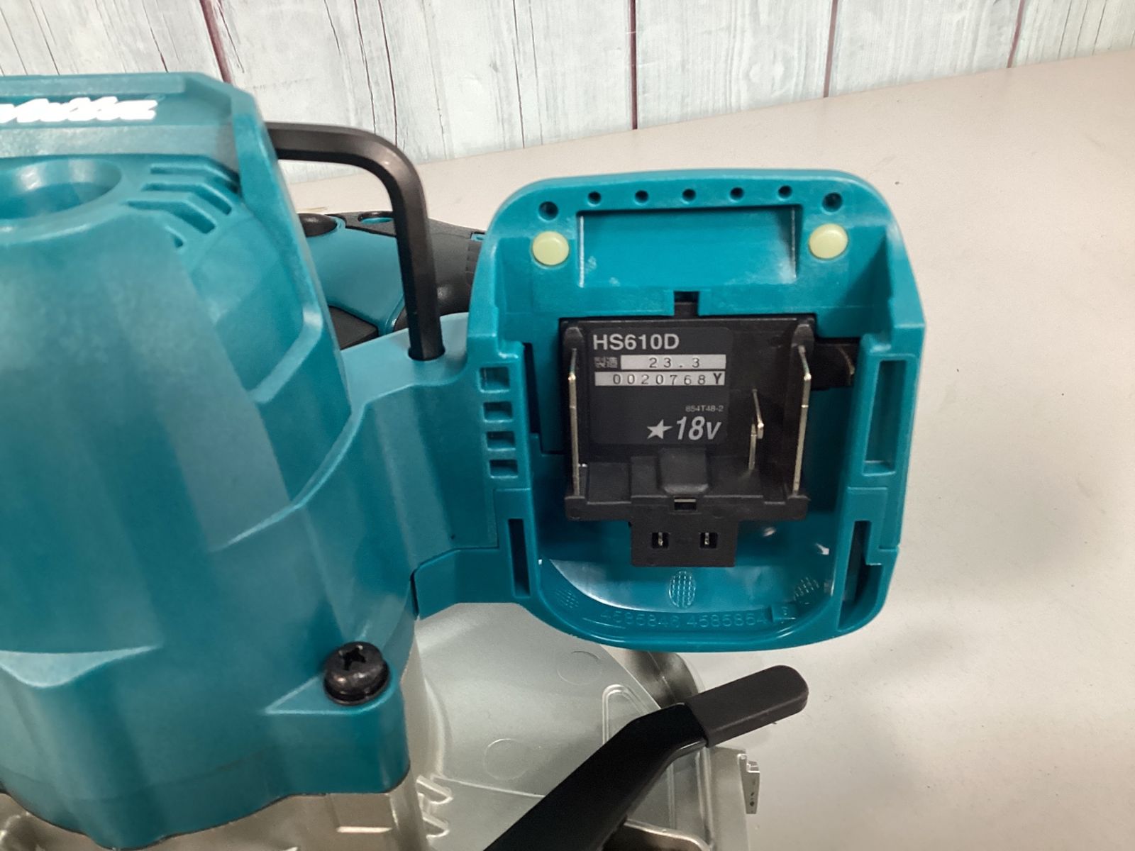 コードレス丸のこ HS610DZ