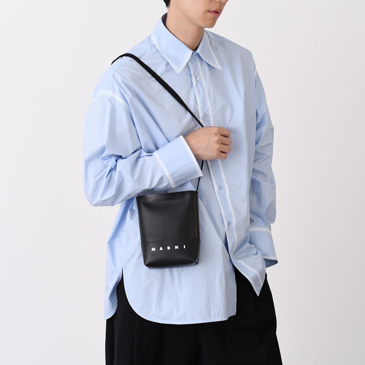 MARNI マルニ バッグ ショルダーバッグ シューレースストラップ付き 