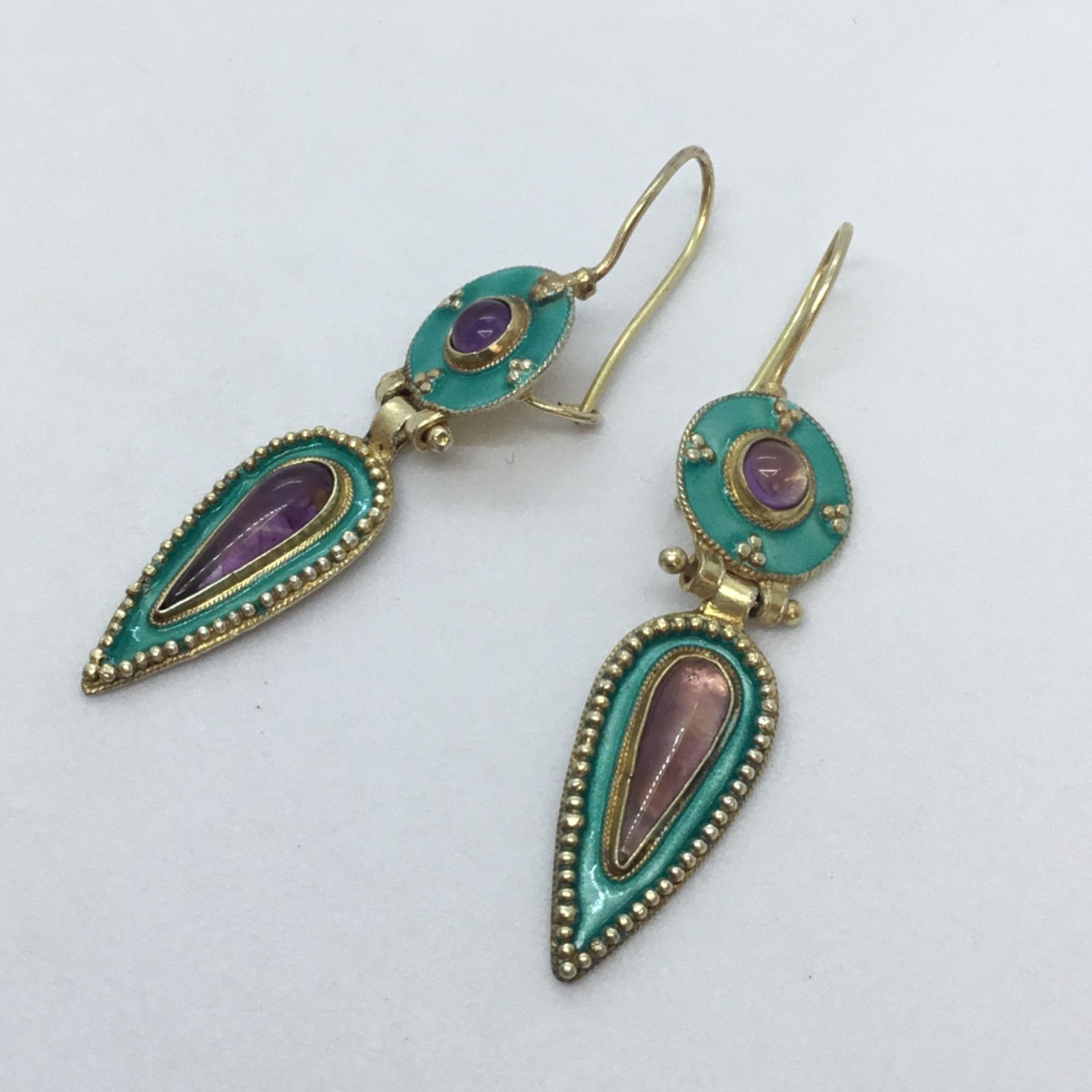 エクニック シルバーピアス 両耳 / アンティーク ピアス / シルバーピアス / フックピアス / シルバー925 / レディース / メンズ / アクセサリー / インディアンジュエリー