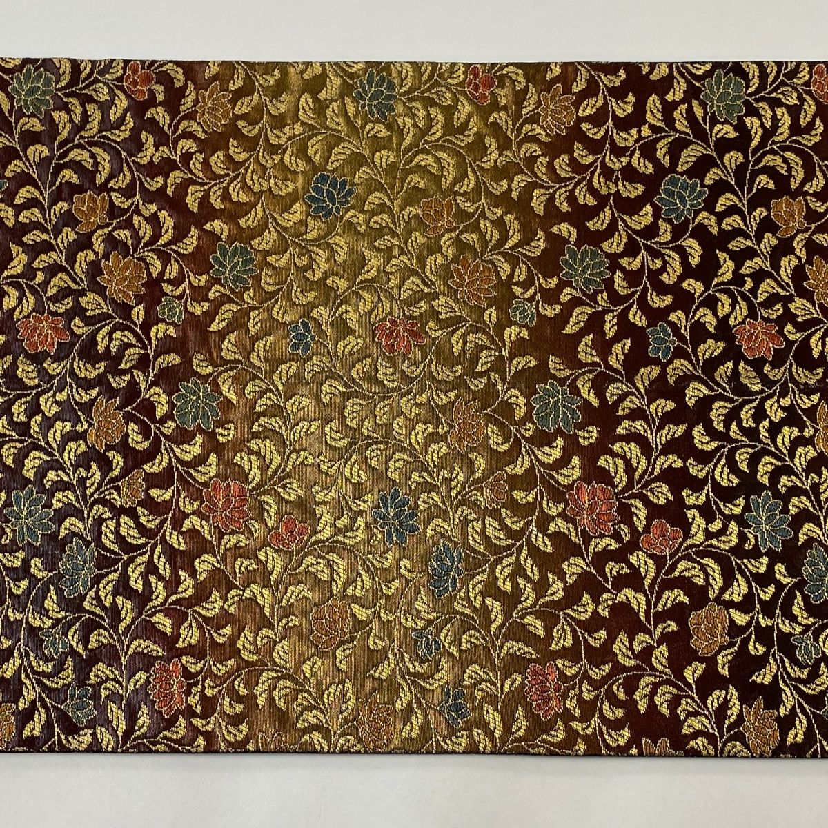袋帯 美品 逸品 紋屋井関 落款 御寮織 草花 金糸 箔 金色 六通