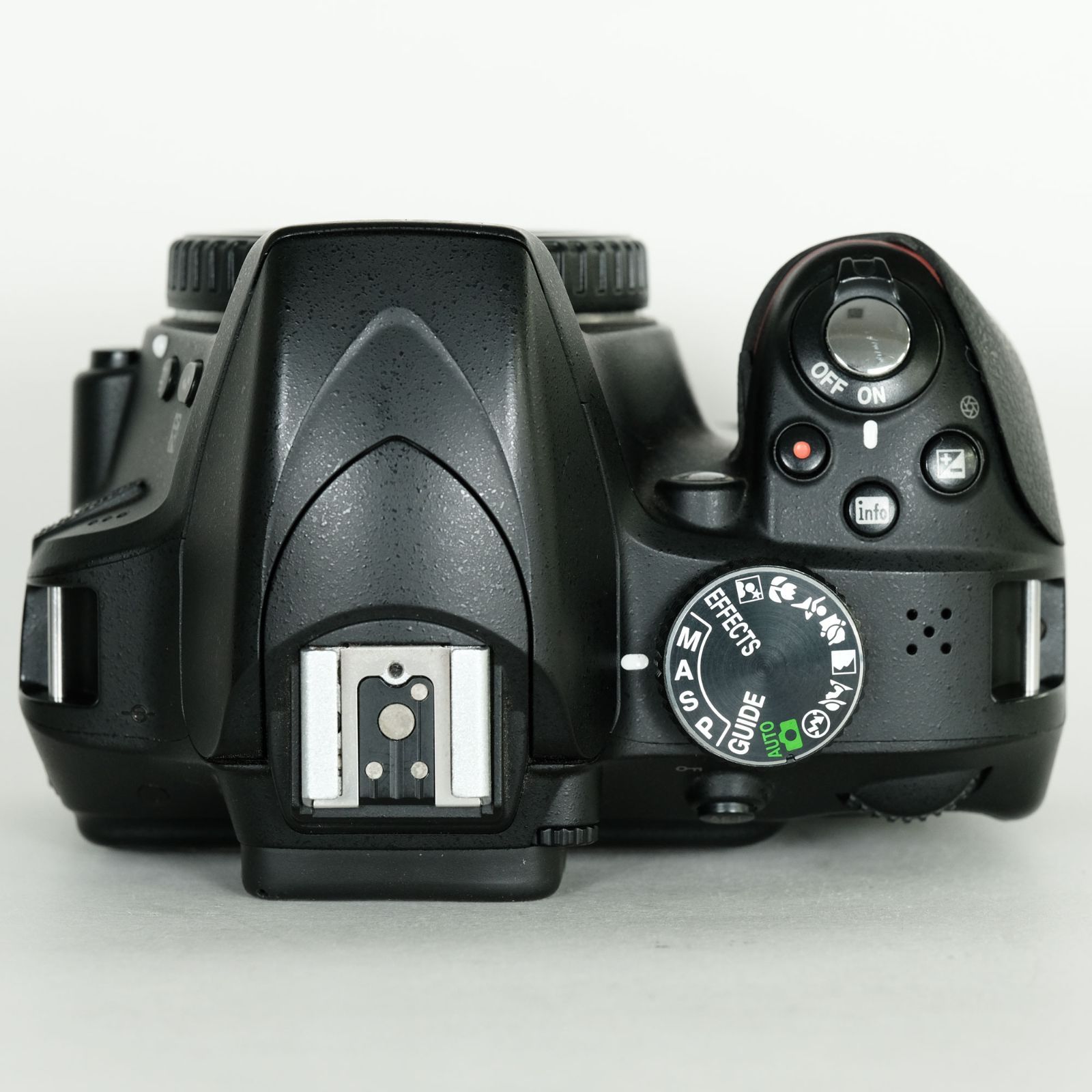 Nikon 一眼レフ 【D3300,D3200,D3100】ジャンク ニコン ジャンク品] Nikon D3300 / ニコンFマウント - メルカリ