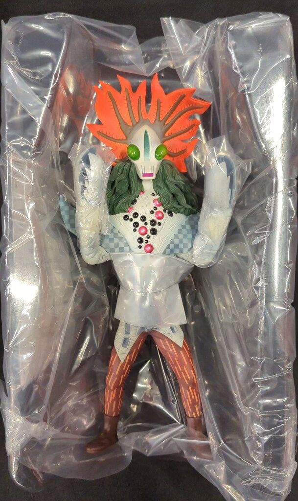 X-PLUS エクスプラス 大怪獣シリーズ ギロン発光Ver. 少年リック限定