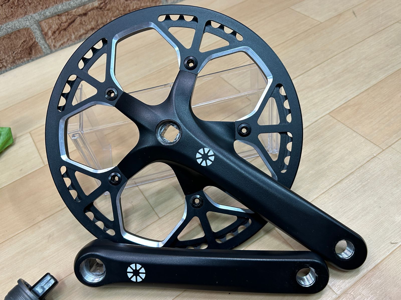 イチ推し!! 未走行!! DAHON K3 完成車外し 純正クランクセット 170×53T