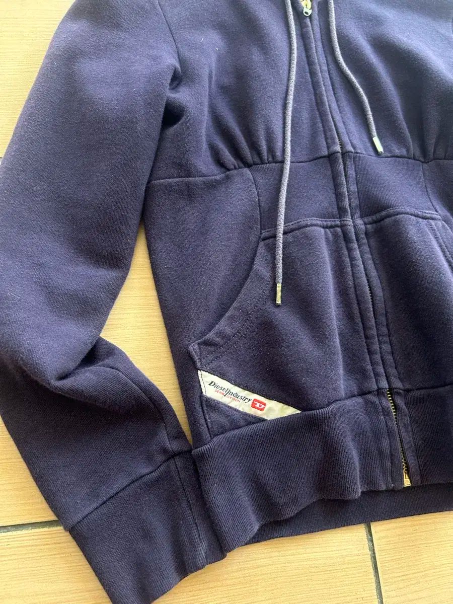 【希少】Burberry BlueLabel ホースロゴ刺繍 ニットパーカー BURBERRY BLUE LABEL 五分丈 ニットパーカー ホースロゴ刺繍