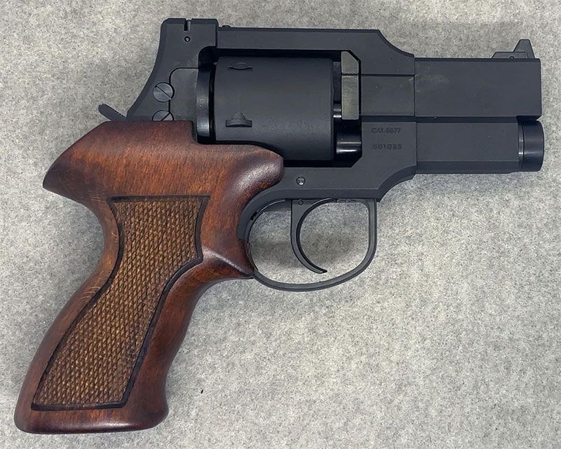 マルシン 6mmBBガスガン Xカートリッジ マテバ 3インチ ブラックヘビーウエイト 木製グリップ仕様 マルシン 6mmBBガスガン マテバリボルバー 6インチ 木製グリップ