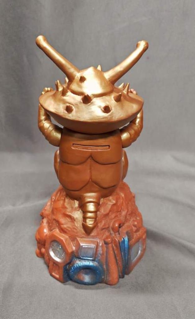 マーミット 怪獣天国 カネゴン貯金箱/開田裕治イラスト版