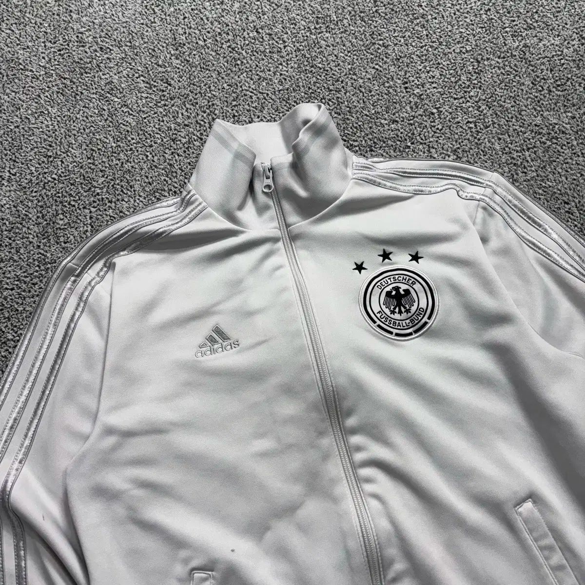 adidas アディダス ドイツ 国立大学 シルバー 白 トラックトップス ジャージ