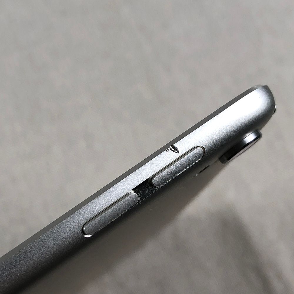 ◇ジャンク品◇Apple iPad Pro 10.5-inch Wi-Fi+Cellular（A1709