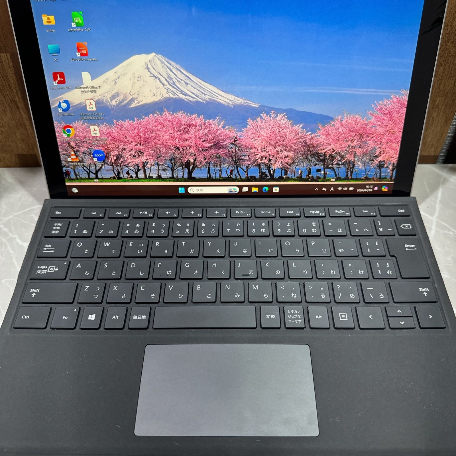 Surface Pro 5 ☘️i5第7世代☘️ メモリ4GB ☘️SSD128GB - メルカリ