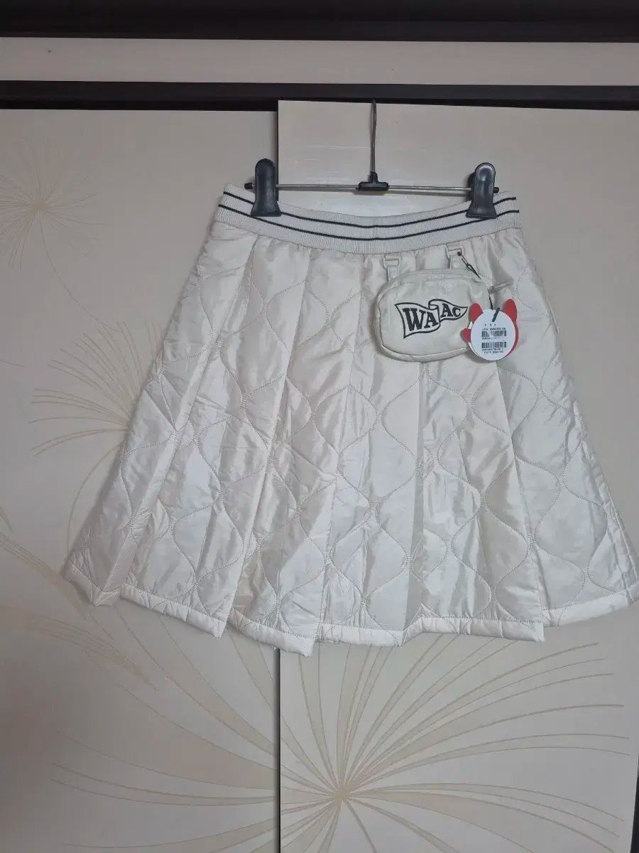 WAAC キルティング 迷ミニ スカート