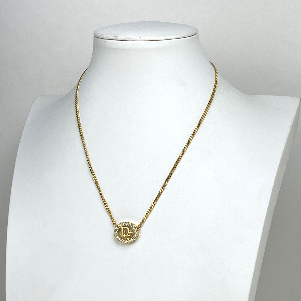 美品【ディオール本物】ネックレス/チョーカー/ゴールド/色石付き クリスチャンディオール Christian Dior ロゴ ラインストーン